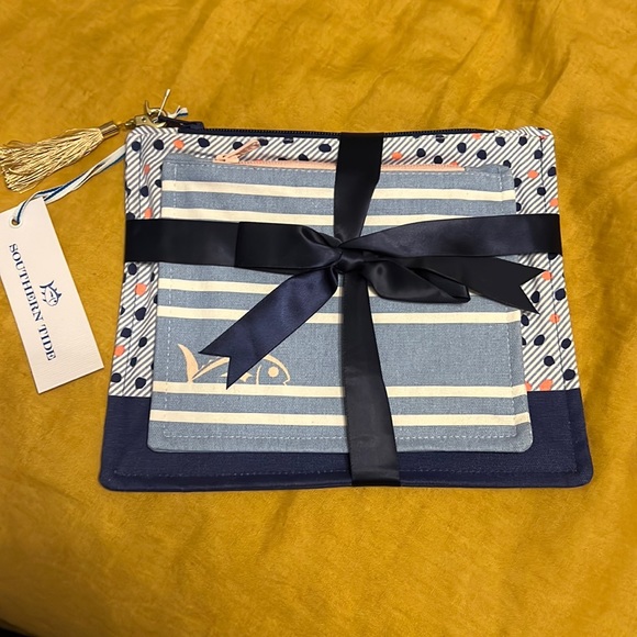 Southern Tide accessory / make up bag - Picture 1 of 7
